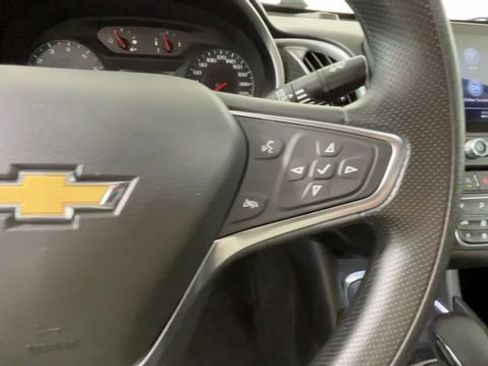 Used 2024 Chevrolet Malibu LT FWD image 24