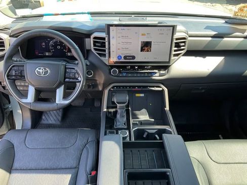 Used 2024 Toyota Tundra Limited AWD/4WD image 4