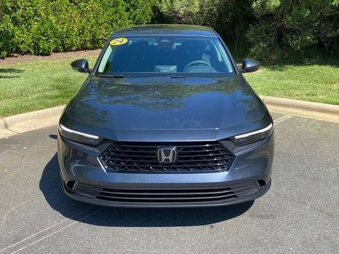 Used 2024 Honda Accord EX image 2