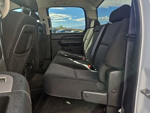 Used 2011 Chevrolet Silverado 1500 LT w/ All-Star Edition image 23