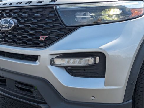 Used 2021 Ford Explorer ST w/ Equipment Group 401A AWD/4WD image 11
