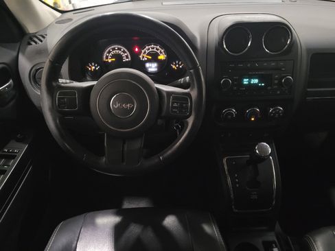 Used 2016 Jeep Patriot High Altitude AWD/4WD image 22