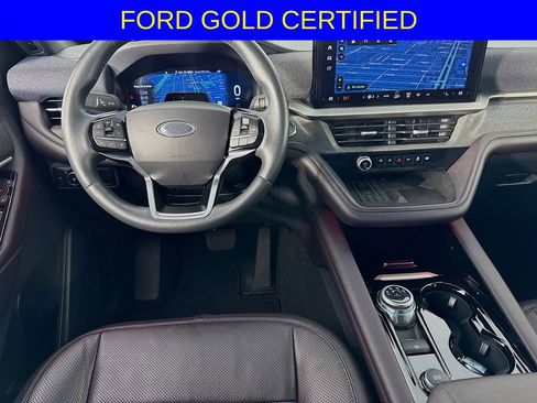 Used 2025 Ford Explorer Platinum w/ LUX Leather Package image 24