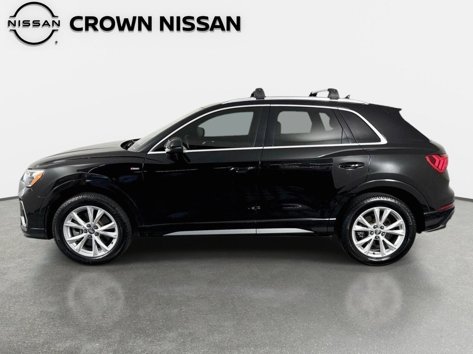 Used 2021 Audi Q3 2.0T Premium w/ Convenience Package AWD/4WD image 9