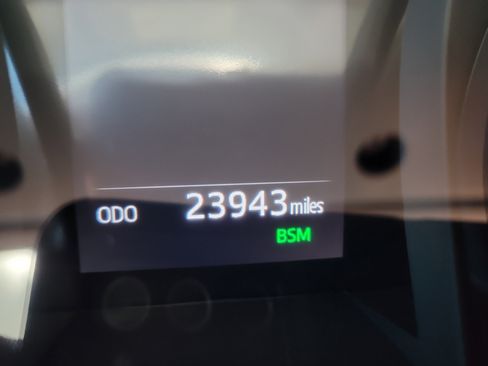 Certified 2024 Toyota Camry SE image 32