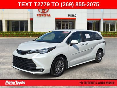 Certified 2025 Toyota Sienna XLE