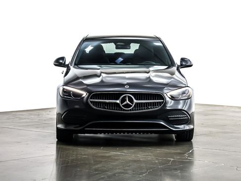 Used 2023 Mercedes-Benz C 300 Sedan image 3