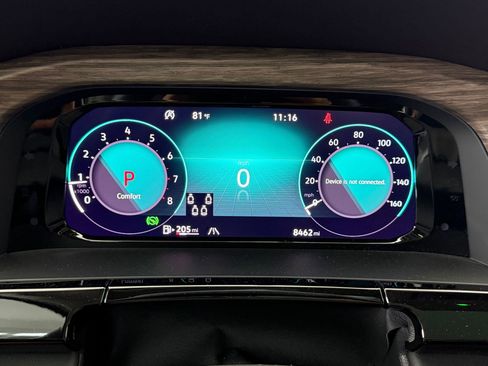 Used 2025 Volkswagen Atlas SEL Premium R-Line image 20