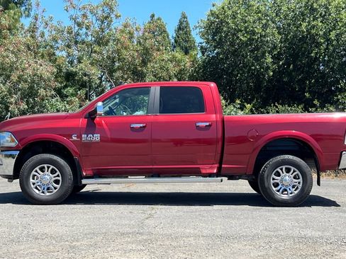 Used 2015 RAM 2500 Laramie AWD/4WD image 7