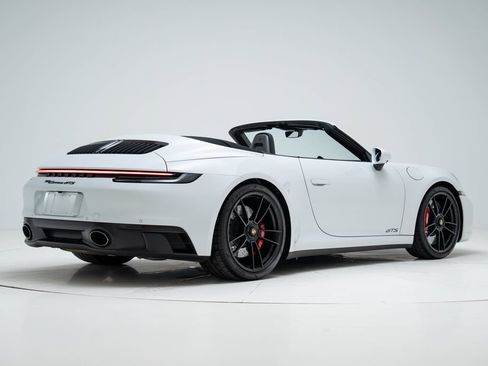 Used 2022 Porsche 911 Carrera GTS RWD image 3