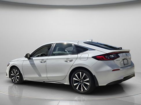 Certified 2024 Honda Civic EX-L image 8