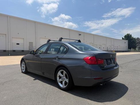 Used 2014 BMW 328i xDrive Sedan AWD/4WD image 3