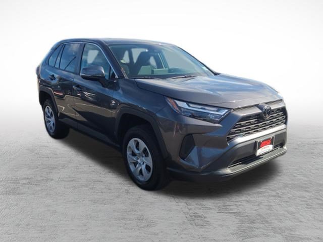 Certified 2024 Toyota RAV4 LE AWD/4WD image 3