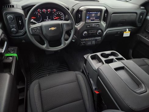 New 2026 Chevrolet Silverado 2500 Custom w/ Custom Value Package image 19