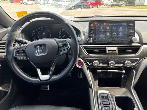 Used 2018 Honda Accord Sport image 19