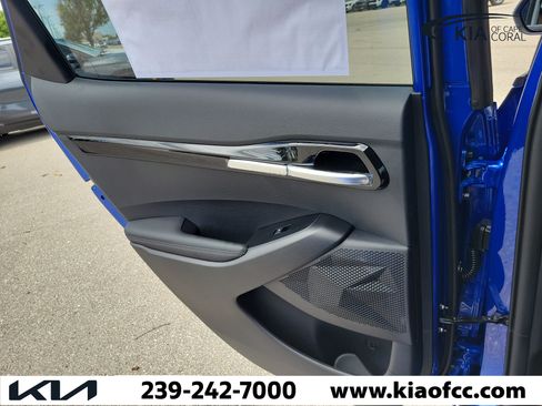 New 2026 Kia Seltos S FWD image 13
