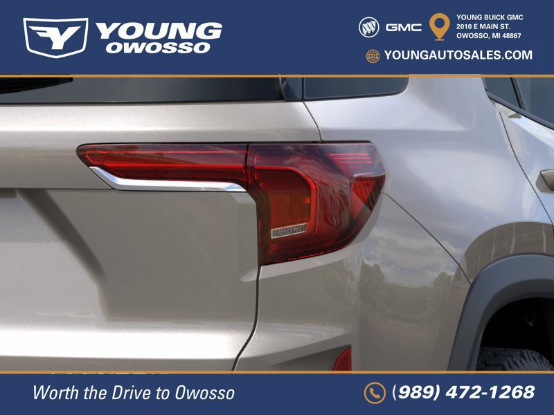 New 2027 GMC Terrain Elevation w/ LPO, Floor Liner Package FWD image 12