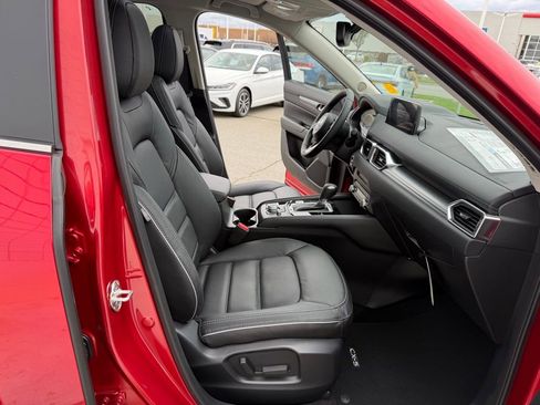 New 2025 MAZDA CX-5 AWD 2.5 S w/ Preferred Package image 19