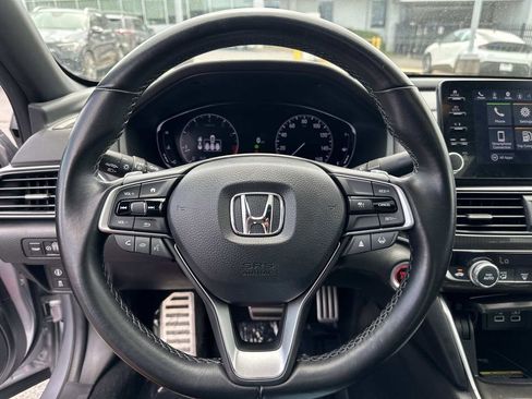 Used 2022 Honda Accord Sport image 18