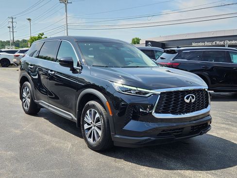 Certified 2025 INFINITI QX60 Pure w/ Cargo Package AWD/4WD image 2