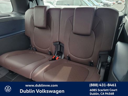 New 2025 Volkswagen ID. Buzz Pro S image 12