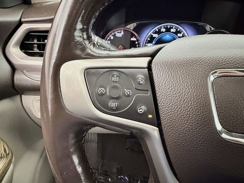 Used 2018 GMC Acadia Denali w/ Technology Package image 12