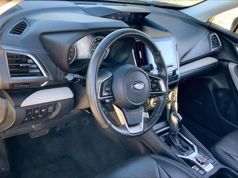 Used 2022 Subaru Forester Limited image 17