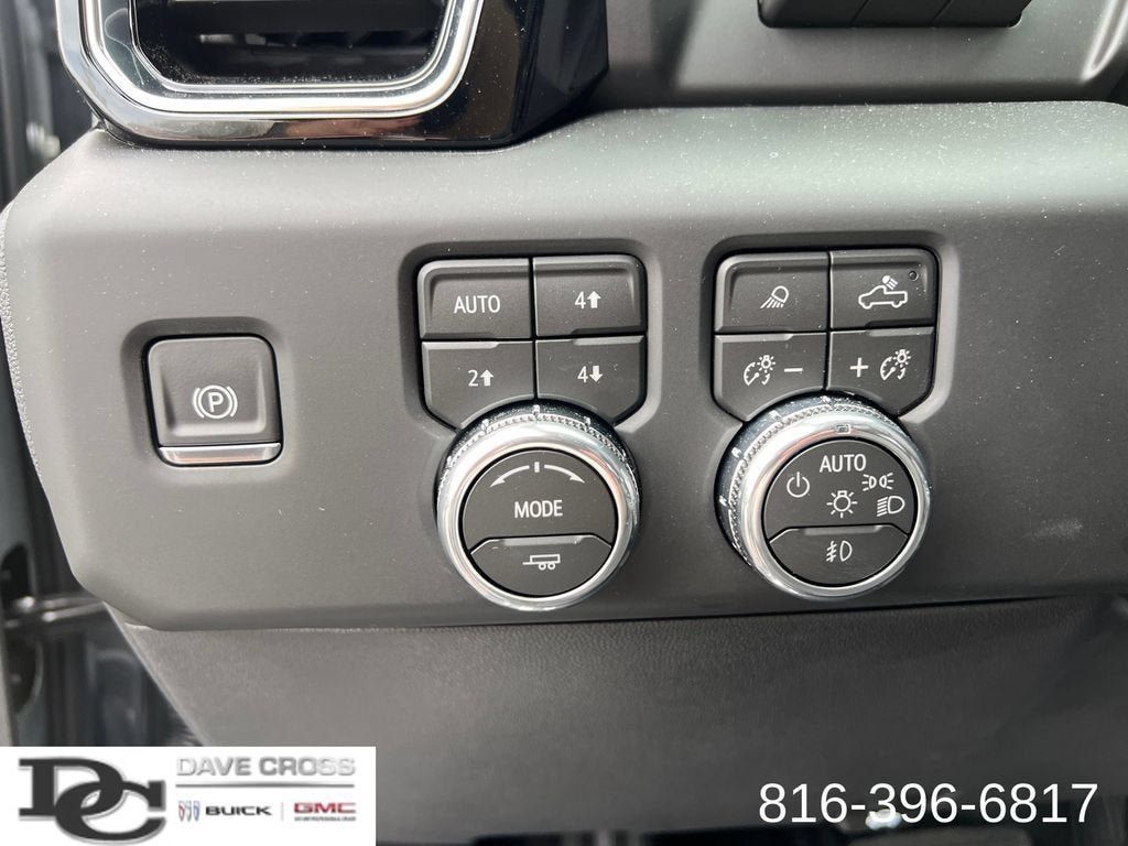 New 2026 GMC Sierra 1500 Denali w/ Denali Reserve Package AWD/4WD image 23