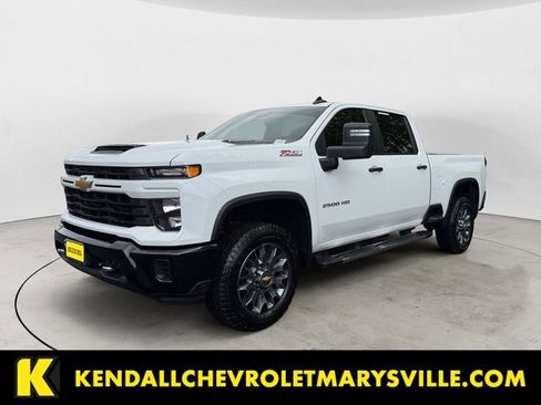 Used 2024 Chevrolet Silverado 2500 Custom w/ Custom Value Package AWD/4WD image 1