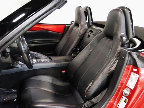 Used 2016 MAZDA MX-5 Miata Grand Touring RWD image 52