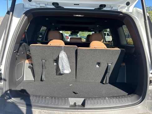 Used 2025 Hyundai Santa Fe Limited image 31