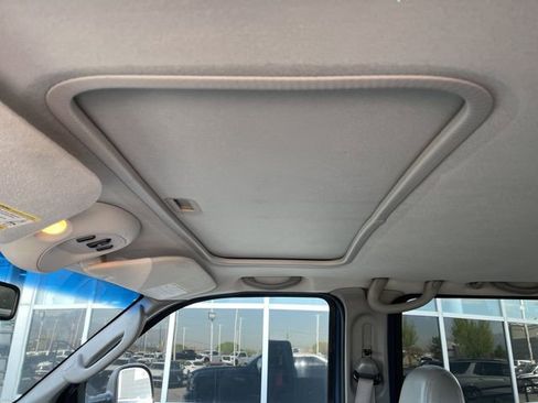 Used 2006 Ford F250 Lariat image 10