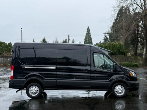 Used 2023 Ford Transit 250 Medium Roof AWD image 7