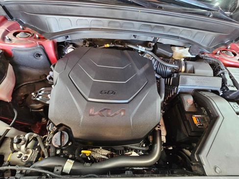 Used 2023 Kia Telluride EX w/ EX Captain's Chair Package image 53