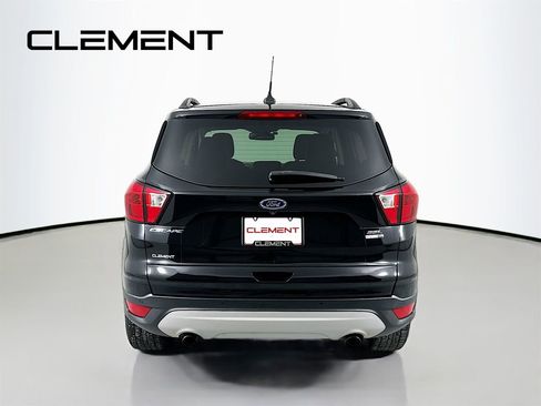 Used 2019 Ford Escape SEL image 7