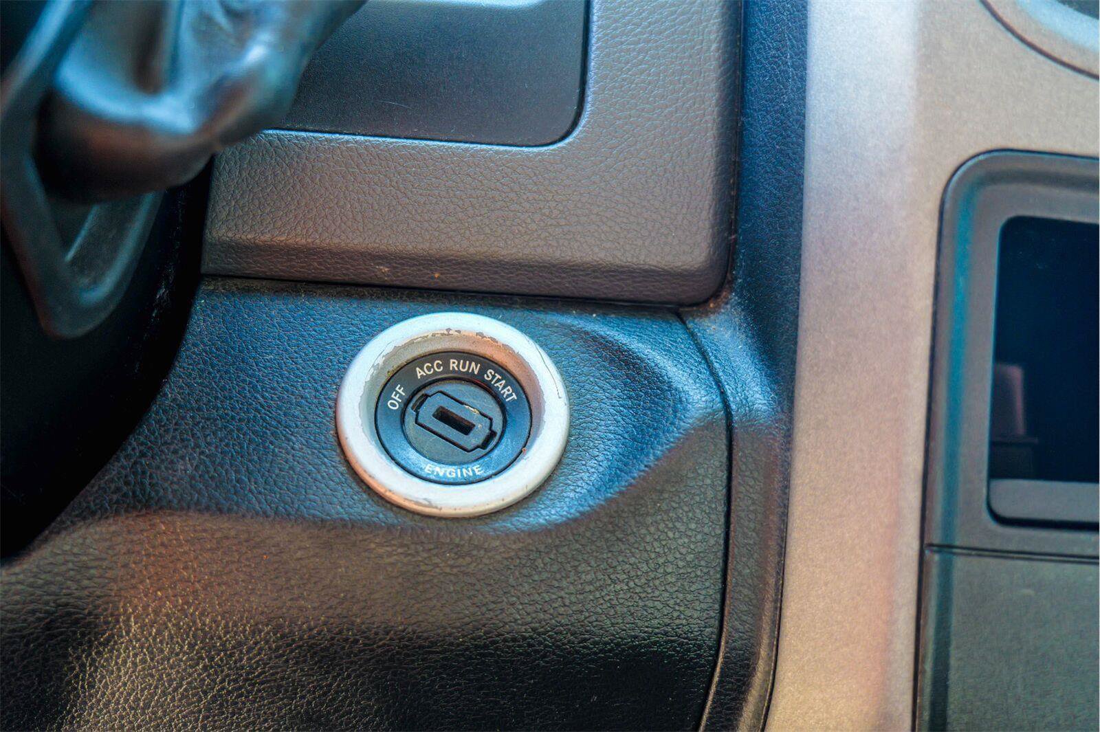 Used 2024 RAM 2500 Big Horn AWD/4WD image 18