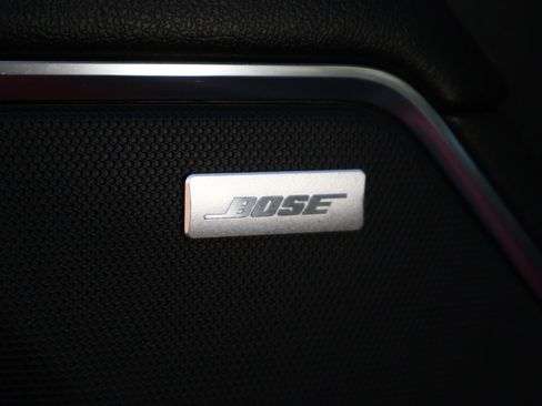 Used 2024 Chevrolet Silverado 1500 LT Trail Boss w/ Convenience Package II image 9