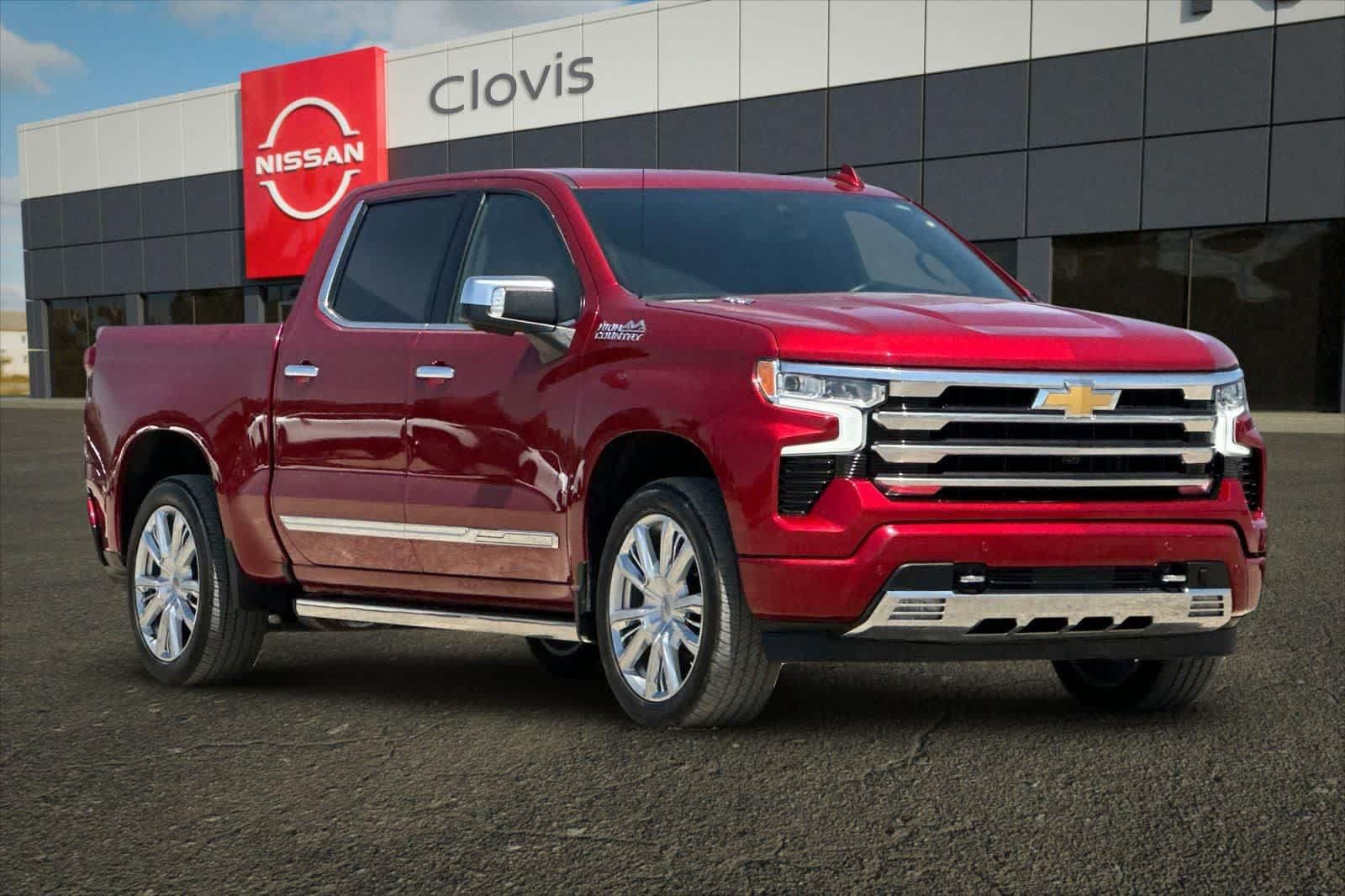 Used 2023 Chevrolet Silverado 1500 High Country w/ High Country Premium Package AWD/4WD image 10