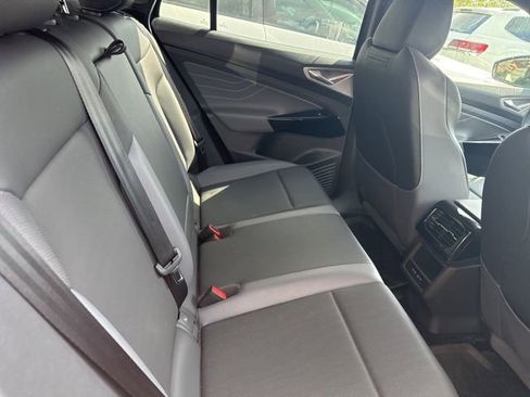 Used 2023 Volkswagen ID.4 Pro S image 11