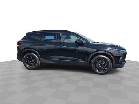 Used 2023 Chevrolet Blazer LT w/ Midnight/Sport Edition AWD/4WD image 9