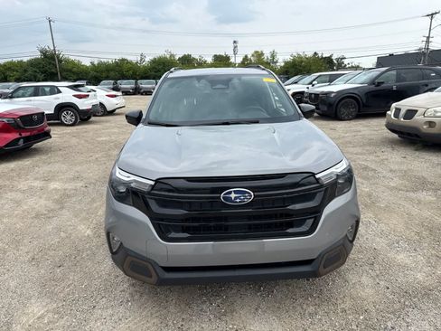 Used 2025 Subaru Forester Sport AWD/4WD image 10