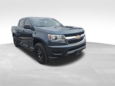 Used 2019 Chevrolet Colorado W/T image 3