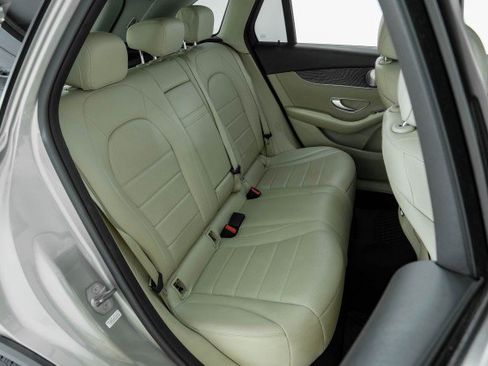 Used 2019 Mercedes-Benz GLC 300 4MATIC DRIVER ASSIST PKG PARKI image 32