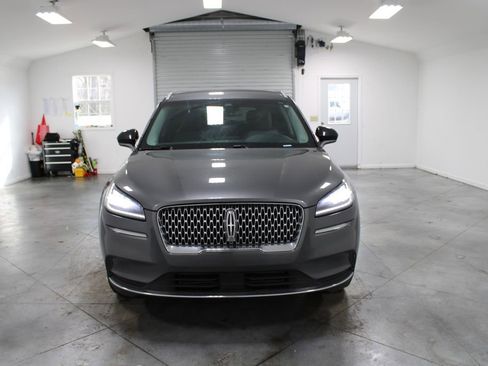 Used 2022 Lincoln Corsair FWD image 3