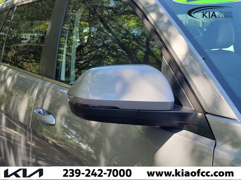Used 2026 Volkswagen Atlas SE FWD image 8
