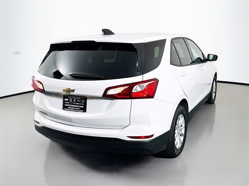 Used 2019 Chevrolet Equinox LS image 7