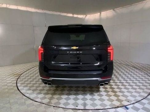 Used 2026 Chevrolet Tahoe High Country AWD/4WD image 2