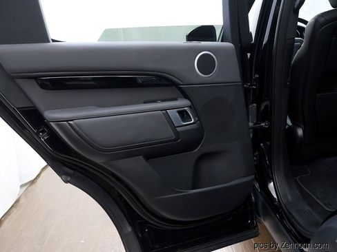 Used 2020 Land Rover Discovery SE AWD/4WD image 27