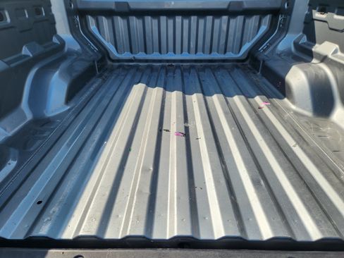 Used 2024 GMC Canyon Elevation RWD image 32