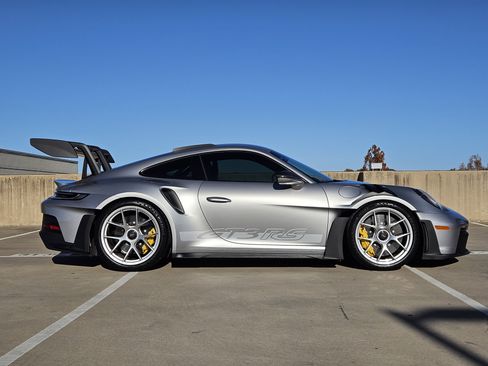 Certified 2025 Porsche 911 GT3 RS image 9